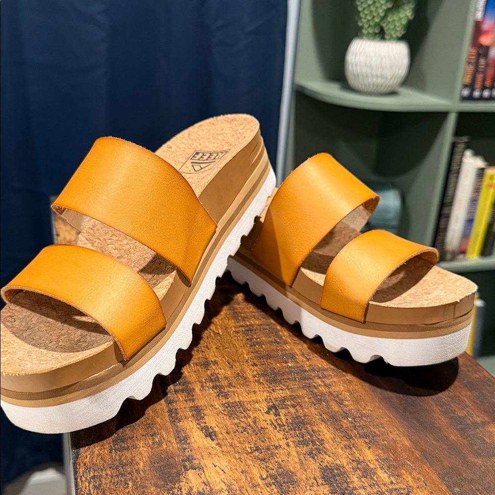 Reef Cushion Vista Hi